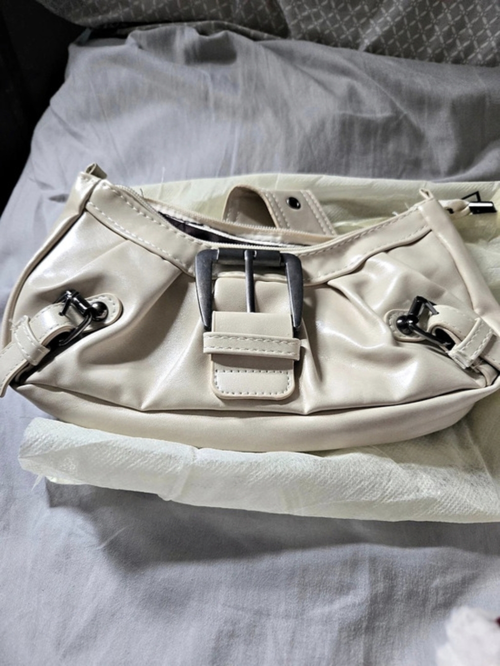 Cream Shoulder Bag Like New